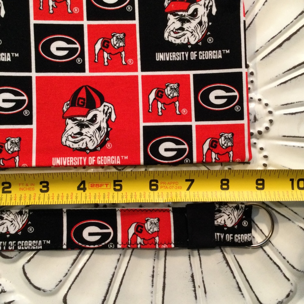 Georgia Bulldogs BAG & KEYCHAIN - Picture 7 of 7